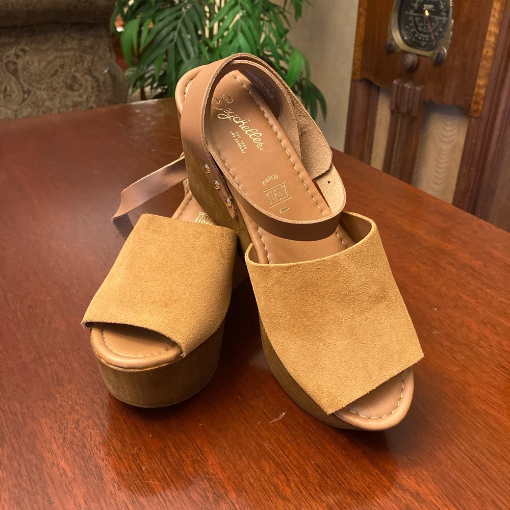 Seychelles made in Italy leather wedge sandals / wrap ankle strap size 6.5 NWOT